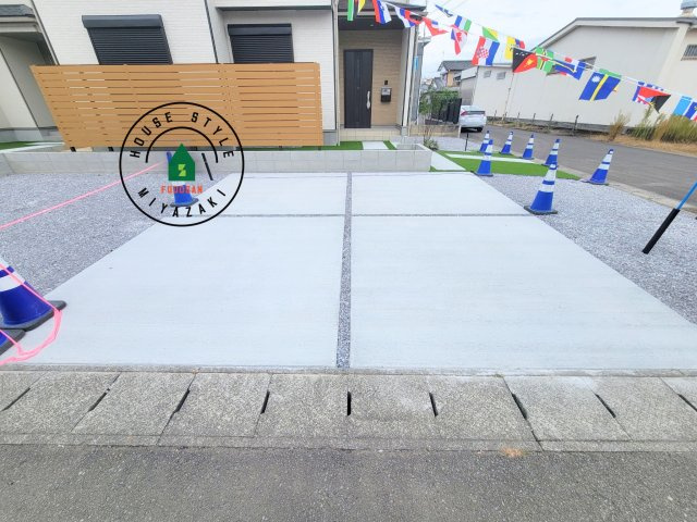 児湯郡北高鍋第1-2棟（B号棟）の駐車場|駐車場になります。