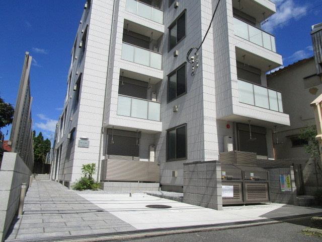 ビレッタ市川の駐車場|★敷地内駐車場★１台のみ★