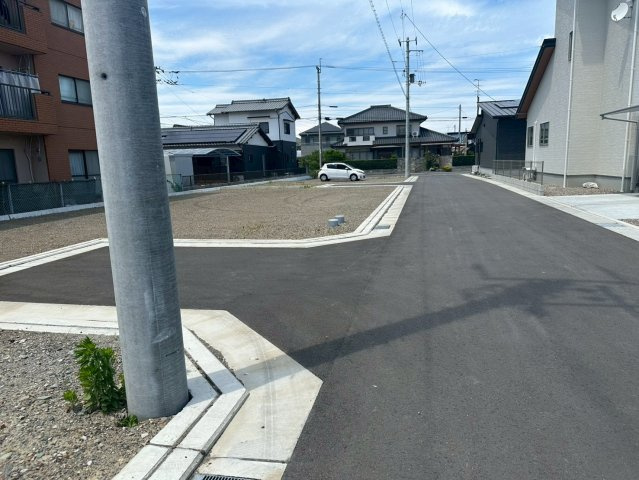新居浜市宇高町１丁目の売地の前面道路含む現地写真|6号地