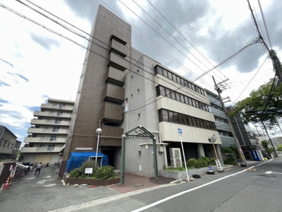 【外観】 | マルビシマンション | シンプルなデザインの清潔感ある外観