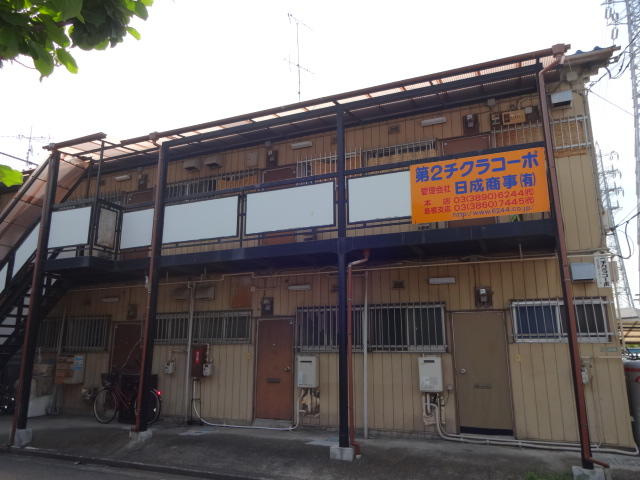 足立区興野2丁目のアパートの画像