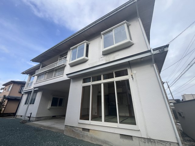 山形市下条町2丁目の外観|11/12撮影
駐車スペース拡張工事完了しました！