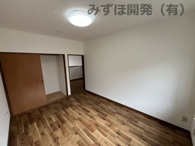 山形市下条町2丁目の洋室|1/12撮影　2階洋室②
