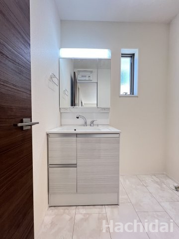 【独立洗面台】の画像