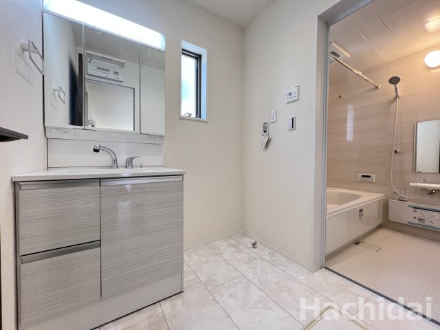 【独立洗面台】の画像