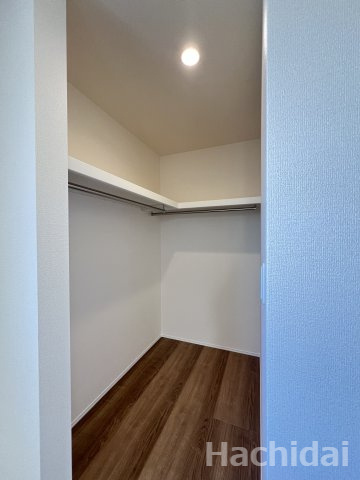 高浜市田戸町2丁目　新築一戸建の収納|北6帖洋室クローゼット