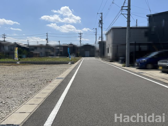 高浜市田戸町2丁目　新築一戸建の前面道路含む現地写真