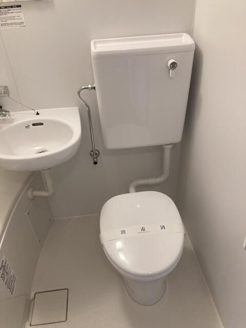 グローバルニシキのトイレ