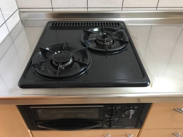 ベティヒルズのキッチン|2口ガスコンロ