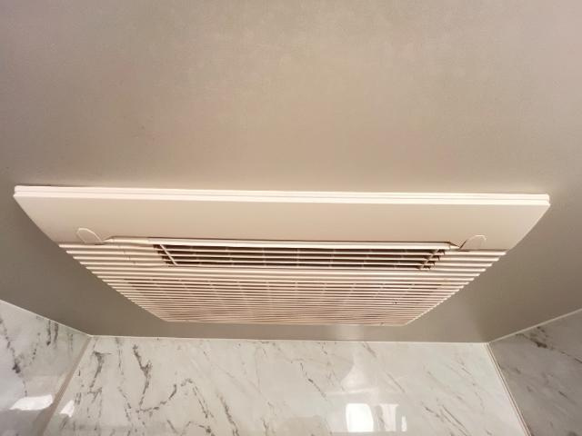 どんどんハウスⅡの設備|浴室乾燥機