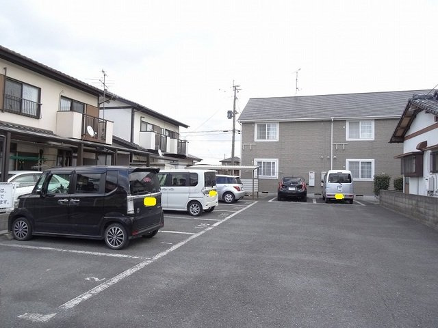 エクセル蓮の駐車場