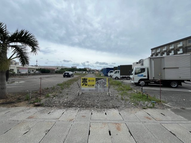 石垣市字真栄里　土地
