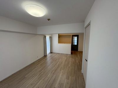 【居間・リビング】 | エバーグリーンポートタウン１１棟Ａ