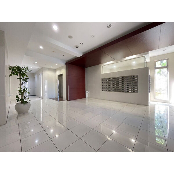 アジリア博多イーストのロビー