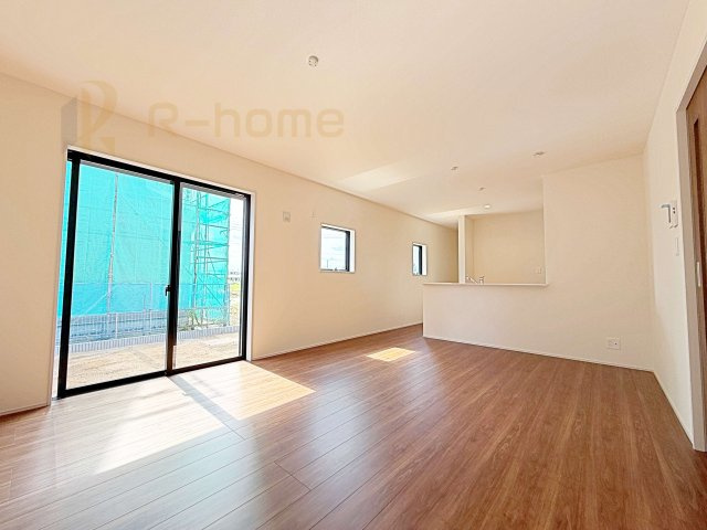 ひたちなか市東石川第13　新築戸建て　3号棟の外観|ご予約を頂ければ、『平日』はもちろん『早朝』や『夜間』もご見学可能です♪お気軽にお申し付けください♪