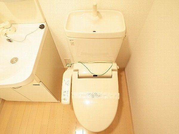 ピュアドームアートフル平尾のトイレ