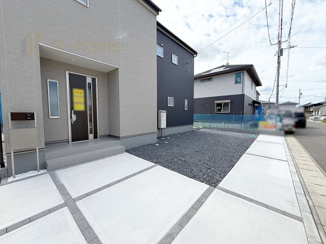 ひたちなか市東石川第13　新築戸建て　4号棟の駐車場|4台駐車できるカースペース！