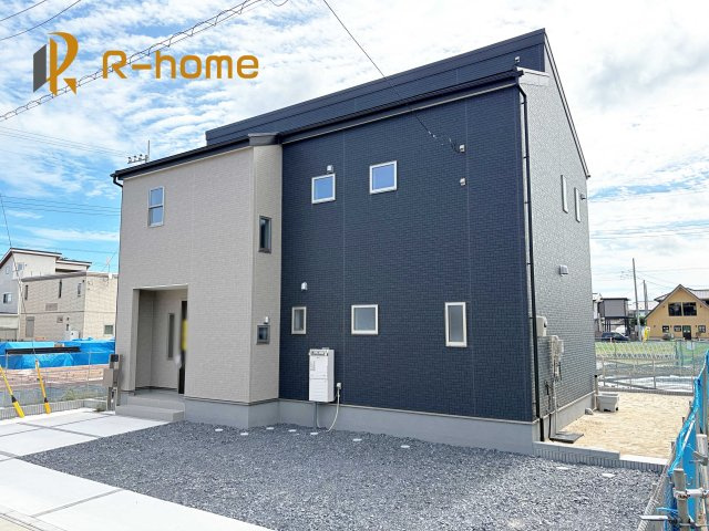 ひたちなか市東石川第13　新築戸建て　4号棟の外観|ご予約を頂ければ、『平日』はもちろん『早朝』や『夜間』もご見学可能です♪お気軽にお申し付けください♪