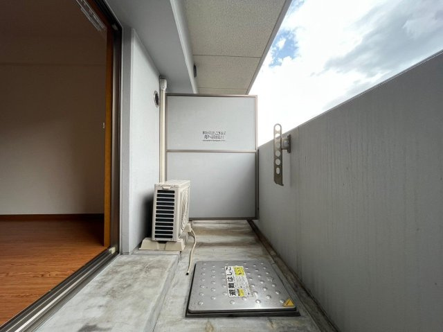 アイセレブ高砂ベネフィスのバルコニー