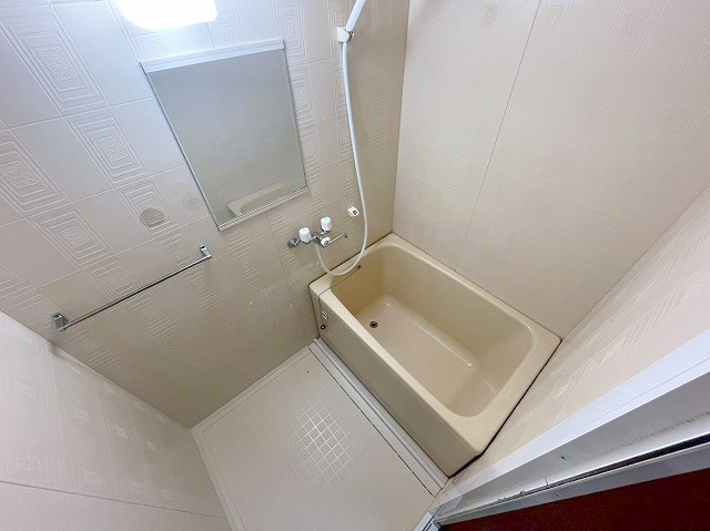 東淀川区西淡路5丁目　貸家の浴室