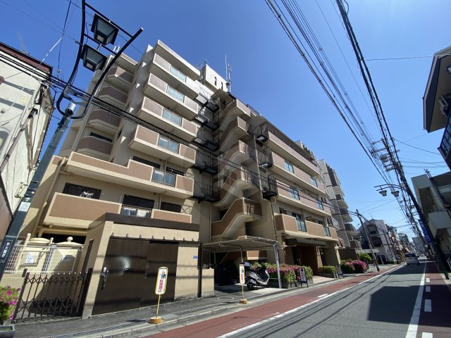 ユニライフ若江岩田の外観