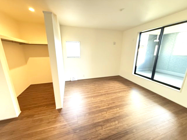 リーブルガーデンS渋川市行幸田　２号棟の洋室|２階洋室３です！