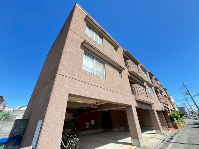 セブンハイムの外観