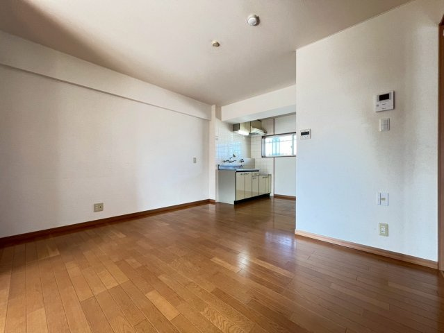 セブンハイムの居間・リビング