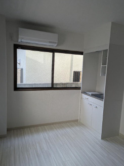 豊中市原田元町　収益マンション　駅近物件の洋室