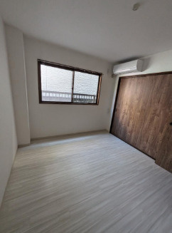 豊中市原田元町　収益マンション　駅近物件の洋室