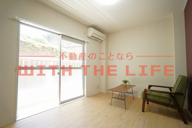 R-BOXOHISHI【キャッシュバック対象物件】の居間・リビング|居間です