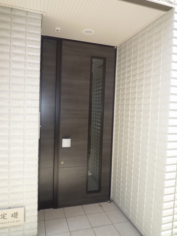 メゾン ド ボヌールのエントランス|★オートロック付きのエントランス★