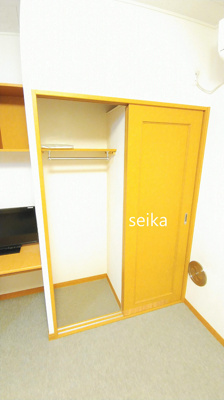 【収納】 | クレール | クローゼット　同タイプ室内※参考写真