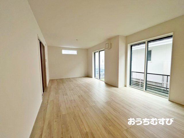 春日井市気噴町5丁目第1期(全2棟)2号棟の居間・リビング