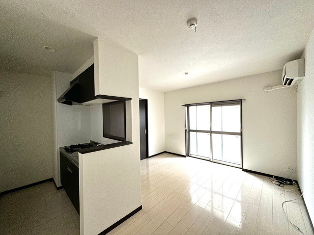 エルモス天神の居間・リビング