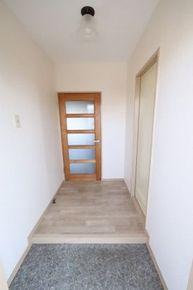 入場ハイツの玄関|毎日通る玄関はこちらです