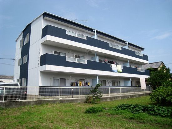 入場ハイツの外観|外観もきれいです