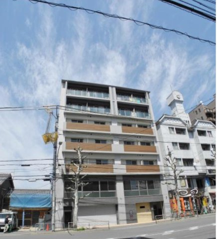 京都市右京区西院乾町　収益マンションの外観