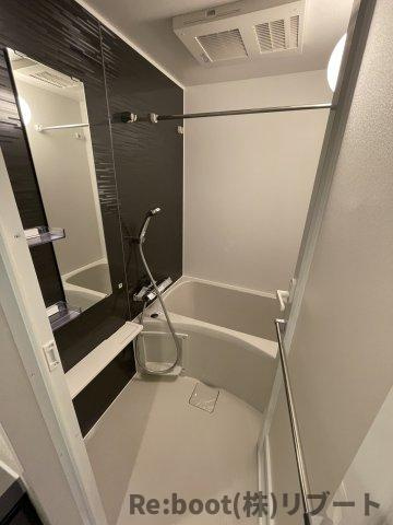 ラクラス南行徳（旧：ストーリア市川南行徳）の浴室