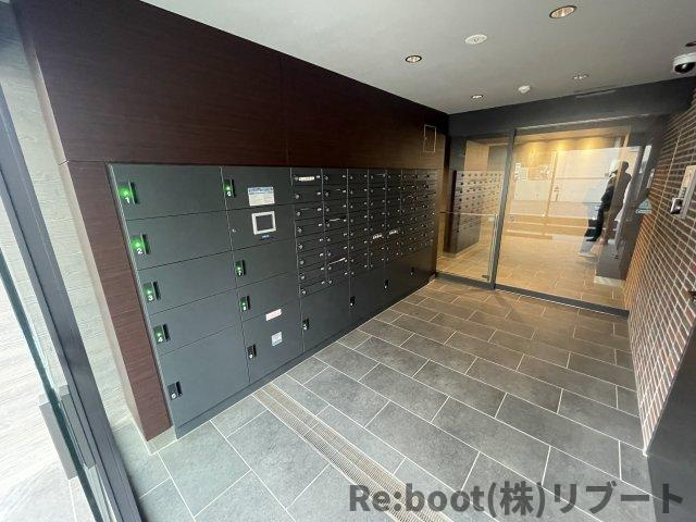 ラクラス南行徳（旧：ストーリア市川南行徳）のエントランス