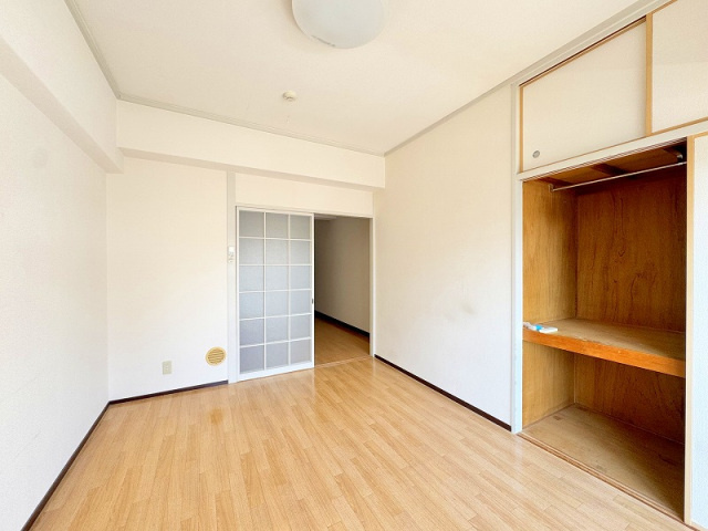 サンフラワー東雲の居間・リビング