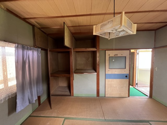 津山市一方　中古住宅　4DKの和室|２階6帖和室