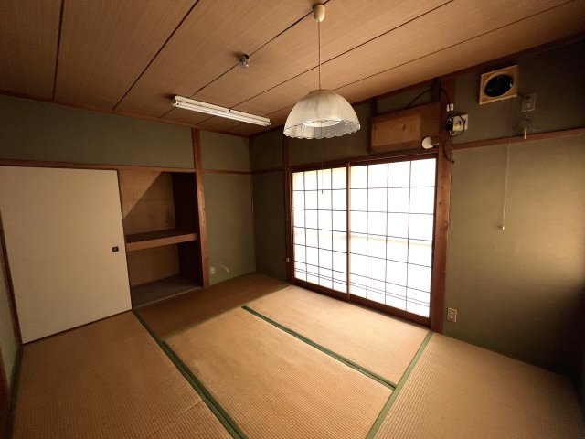 津山市一方　中古住宅　4DKの和室|１階和室