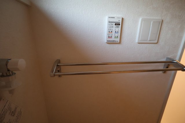 《仲介手数料無料》上尾市大字上尾下818-1(6号棟)新築一戸建てクレイドルガーデンの浴室|撮影日 2025年9月1日 18:20 晴れ