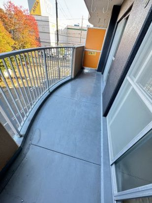 ハーバーグランドハイツ杉浦のバルコニー|開放的で明るい空間を演出してくれるバルコニーです