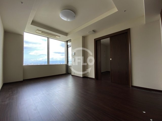 グランフロント大阪オーナーズタワー　扇町小学校区の居間・リビング|グランフロント大阪オーナーズタワー　リビング・ダイニングスペース