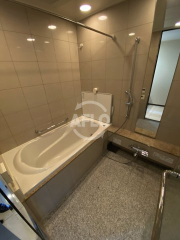 グランフロント大阪オーナーズタワー　扇町小学校区の浴室|グランフロント大阪オーナーズタワー　バスルーム