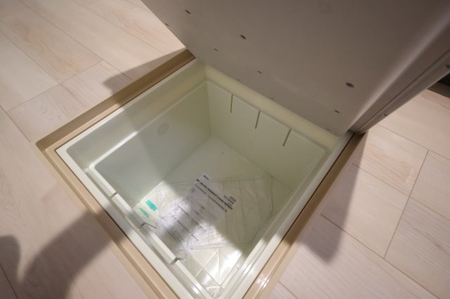 《仲介手数料無料》上尾市大字上尾下818-1新築一戸建てクレイドルガーデンのキッチン|撮影日 2025年9月1日 18:20 晴れ