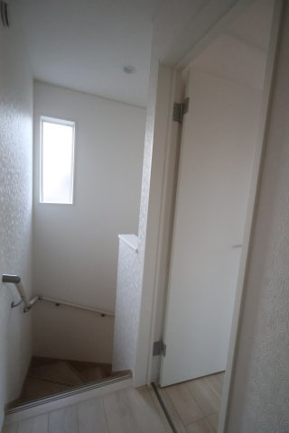 《仲介手数料無料》上尾市大字上尾下818-1新築一戸建てクレイドルガーデンの内装|撮影日 2025年9月1日 18:20 晴れ