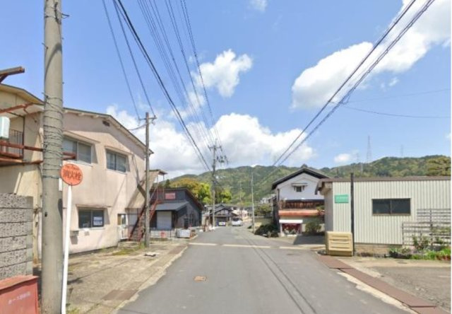 亀岡市篠町篠新畑田　倉庫　作業所の周辺